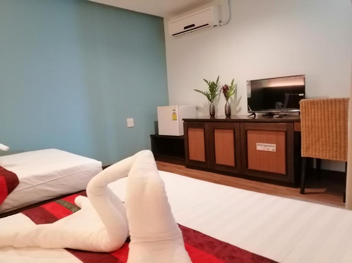 Mandala House, Nhà khách