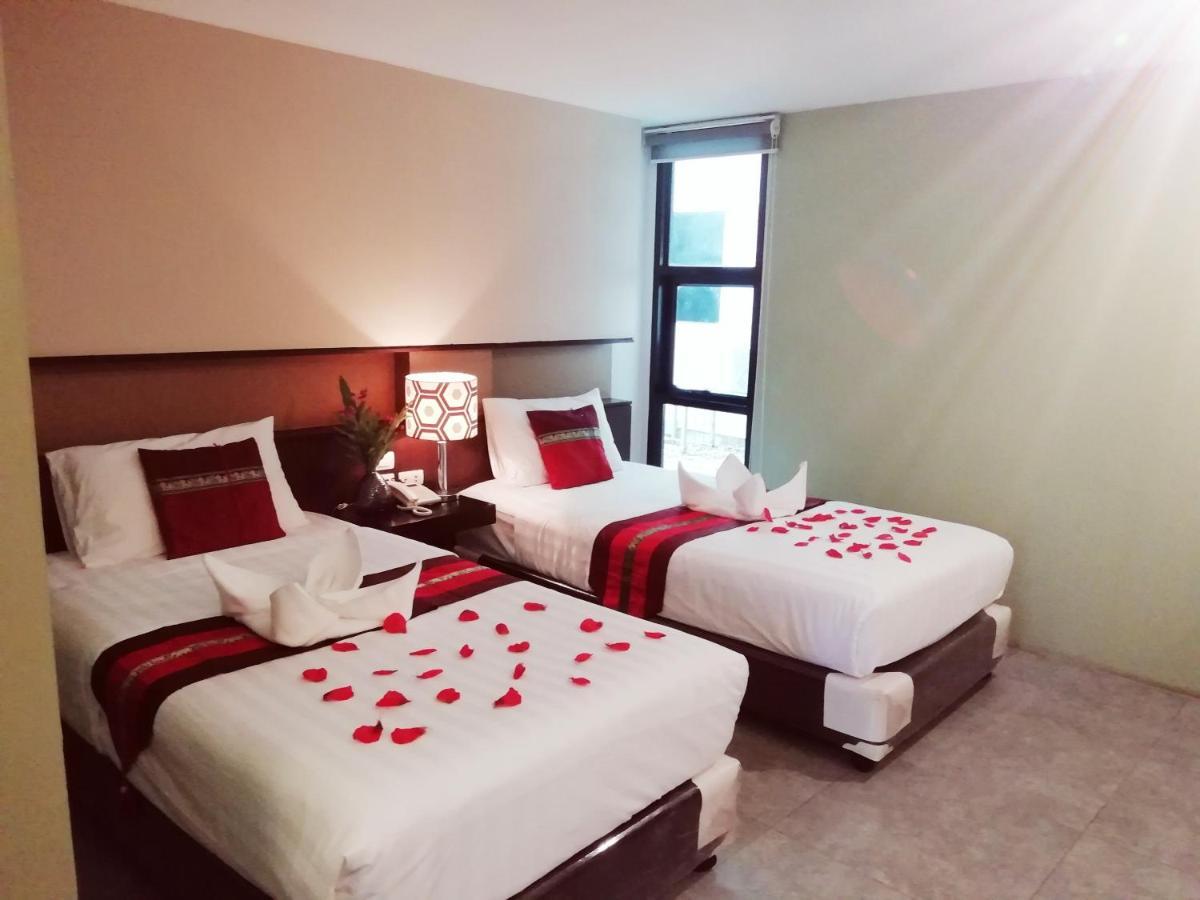 Mandala House, 3*